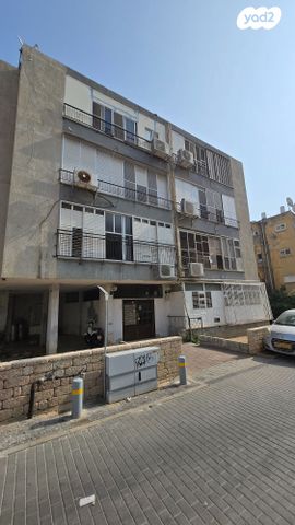 דירה, הרצל 59, בת ים