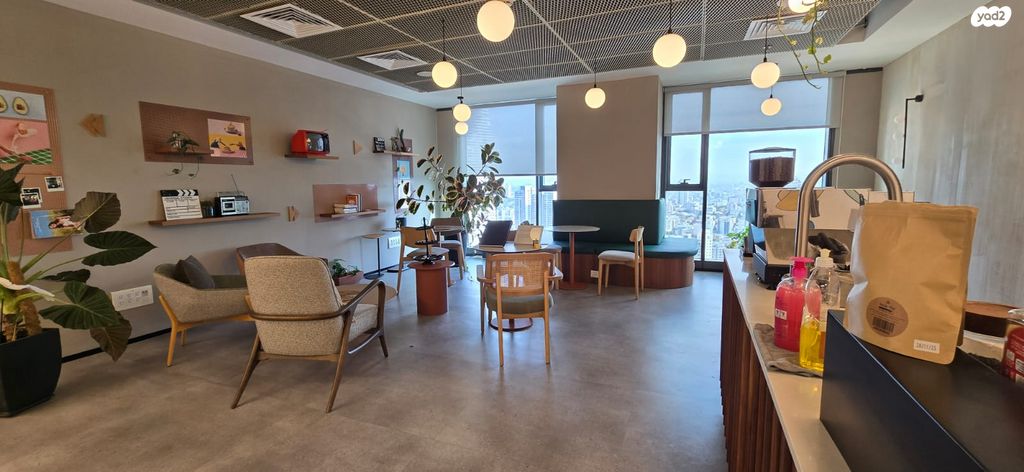 משרדים, אריאל שרון 4, סיטי, גבעתיים