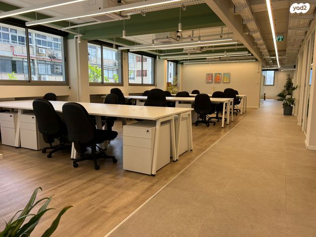 משרדים, מונטיפיורי, הרכבת, תל אביב יפו