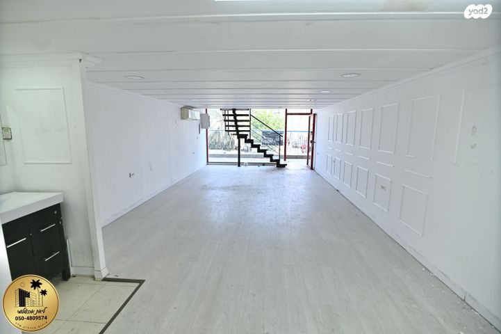 חנויות/ שטח מסחרי, העצמאות, קרית גיורא, אור יהודה