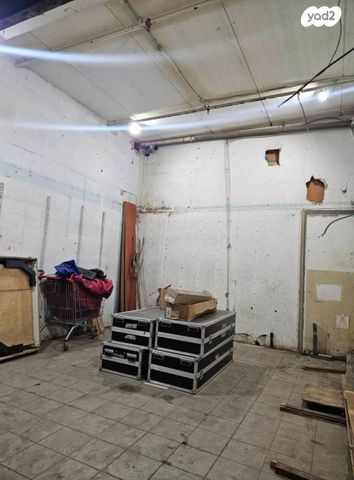 חנויות/ שטח מסחרי, נפתלי פלטין, מב"ת מערב, אזור תעשייה חדש, ראשון לציון