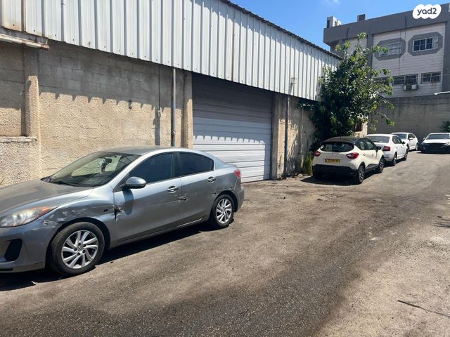 אזור תעשיה א