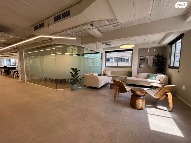 משרדים, מונטיפיורי, הרכבת, תל אביב יפו