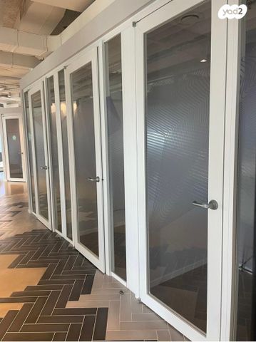 משרדים, תובל, בורסה, רמת גן