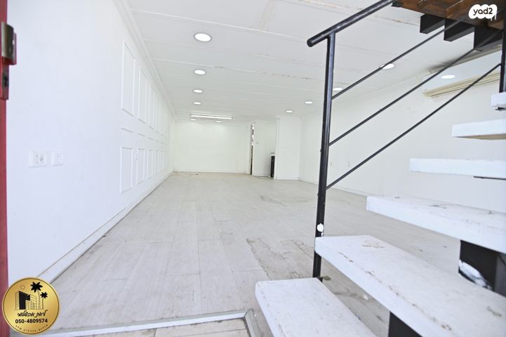 חנויות/ שטח מסחרי, העצמאות, קרית גיורא, אור יהודה