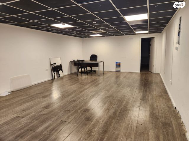 חנויות/ שטח מסחרי, לזרוב, מב"ת מערב, אזור תעשייה חדש, ראשון לציון