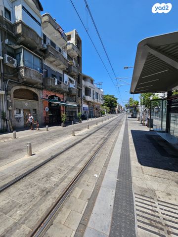 חנויות/ שטח מסחרי, שדרות ירושלים, מכללת תל אביב יפו, דקר, תל אביב יפו