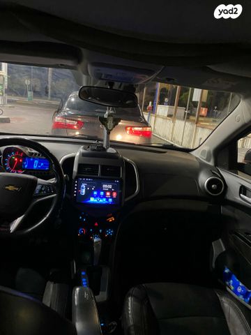 שברולט סוניק