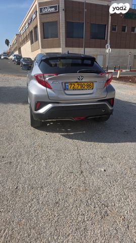 טויוטה C-HR