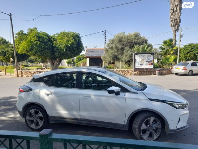 ג׳ילי Geometry C