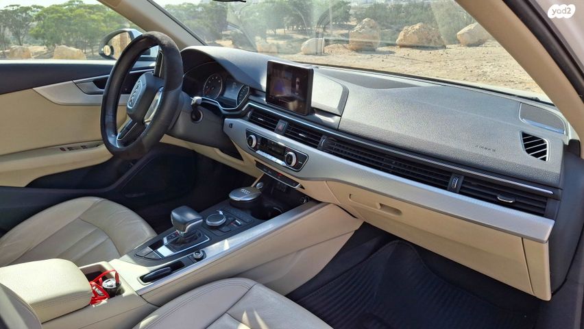 מודעת רכב אאודי A4