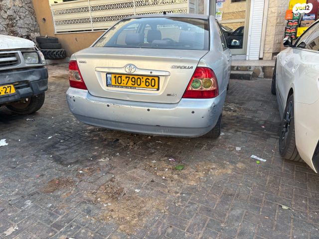 טויוטה קורולה