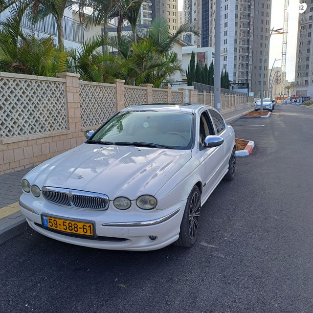 יגואר X-type