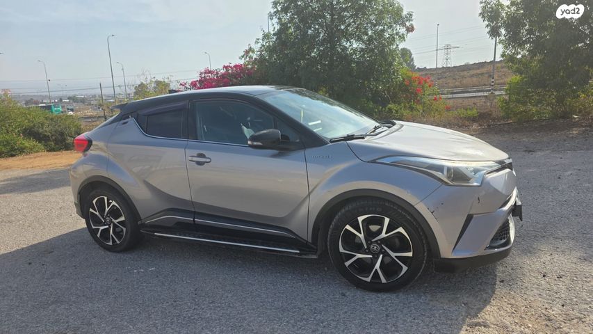 טויוטה C-HR
