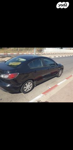 מודעת רכב מאזדה 3