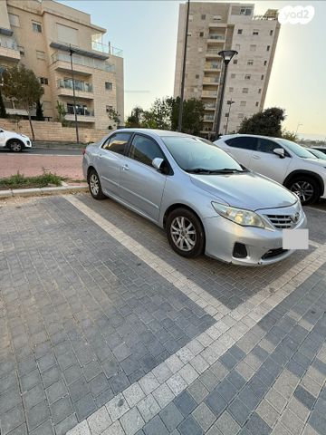 מודעת רכב טויוטה קורולה