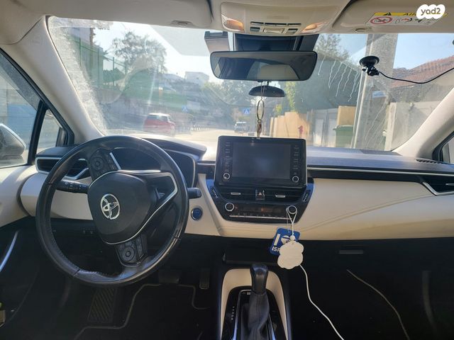 טויוטה קורולה