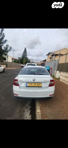 סקודה אוקטביה 