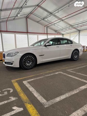 מודעת רכב ב מ וו סדרה 7