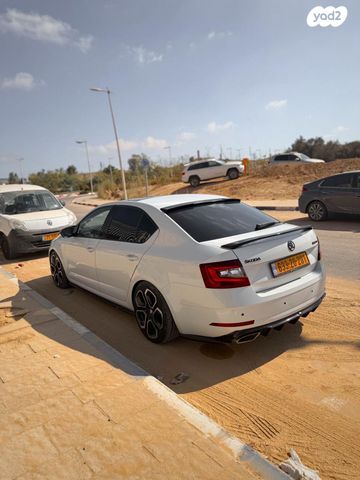 סקודה אוקטביה 