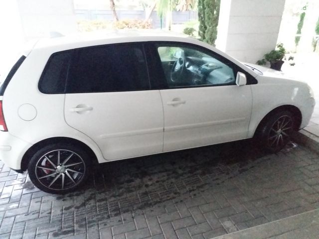 פולקסווגן פולו 