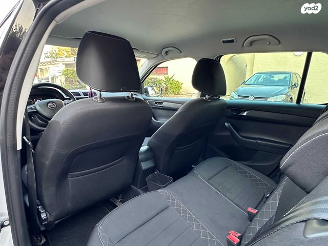 סקודה פאביה