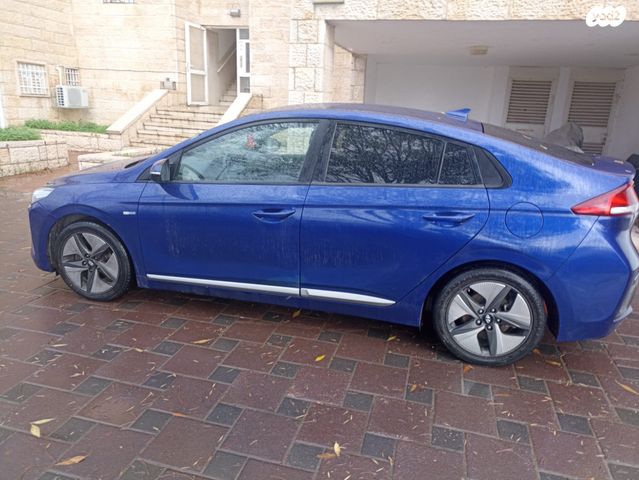 מודעת רכב יונדאי איוניק