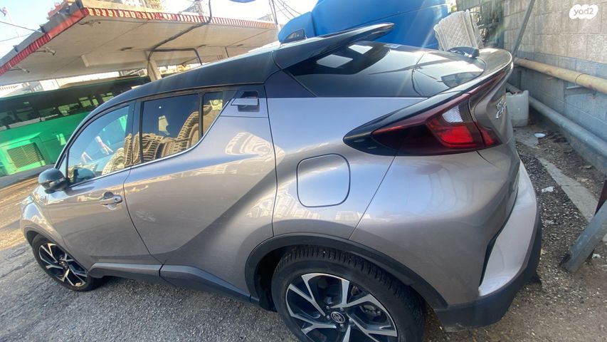 טויוטה C-HR