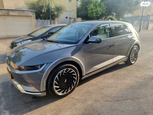 יונדאי איוניק 5