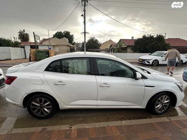 מודעת רכב רנו מגאן