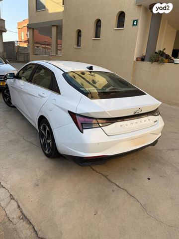 יונדאי אלנטרה