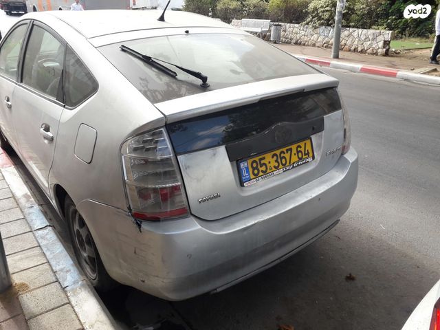 מודעת רכב טויוטה פריוס
