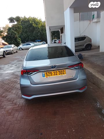 טויוטה קורולה