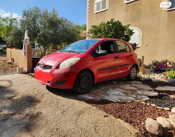 מודעת רכב טויוטה יאריס