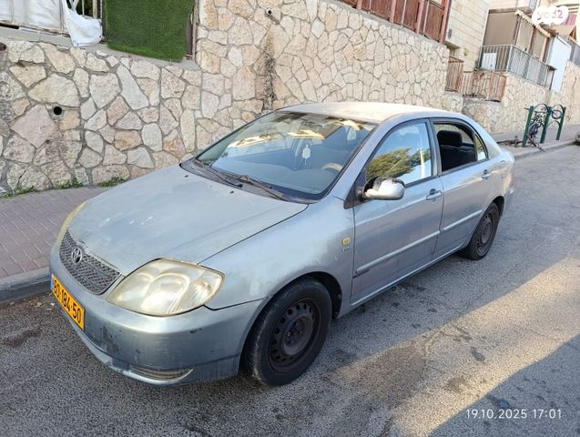 מודעת רכב טויוטה קורולה