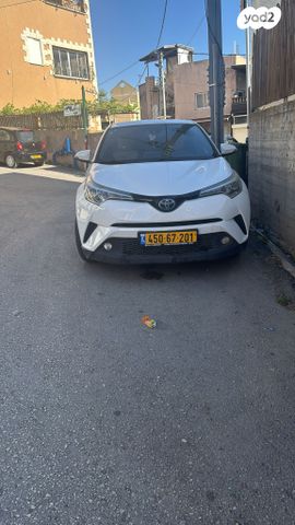 טויוטה C-HR