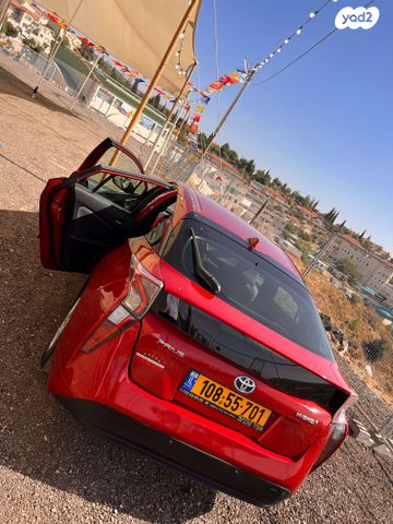 טויוטה פריוס