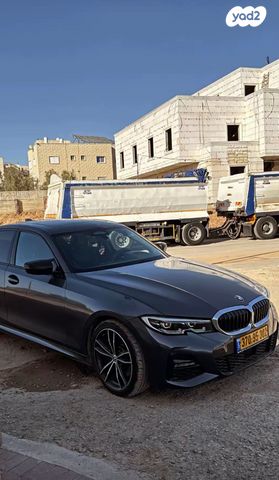 מודעת רכב ב מ וו סדרה 3