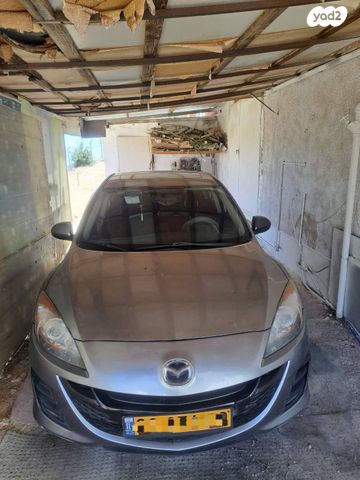 מאזדה 3