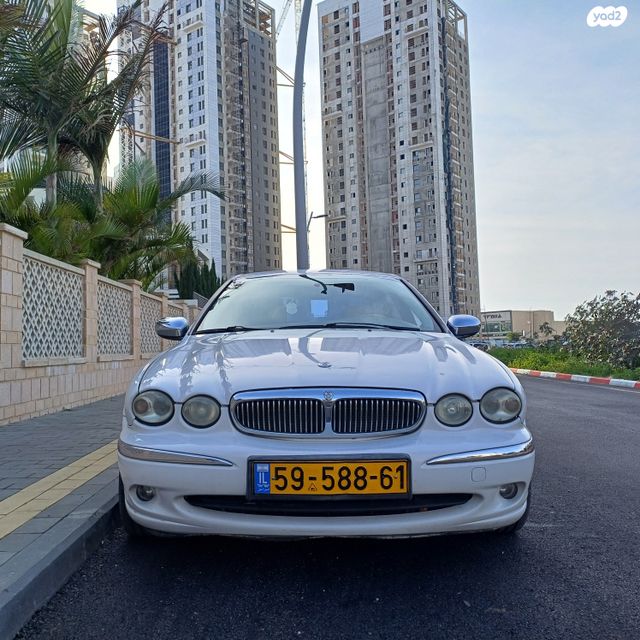 מודעת רכב יגואר X-type