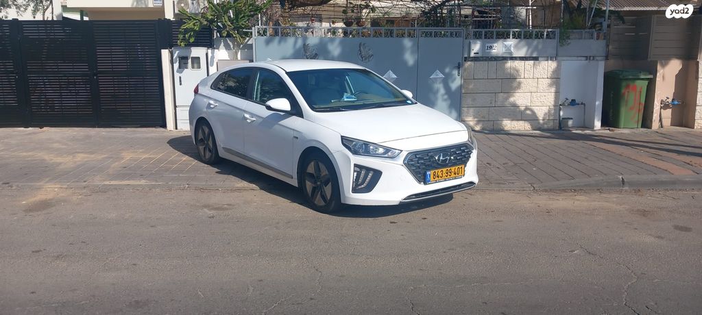 מודעת רכב יונדאי איוניק