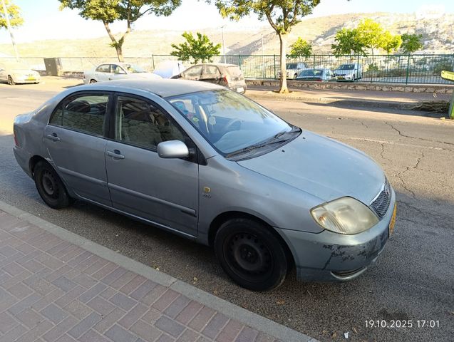 טויוטה קורולה