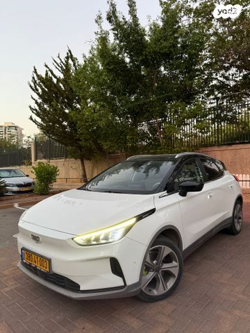 מודעת רכב ג׳ילי Geometry C