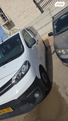 מודעת רכב טויוטה פרואייס