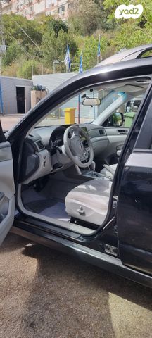 סובארו פורסטר