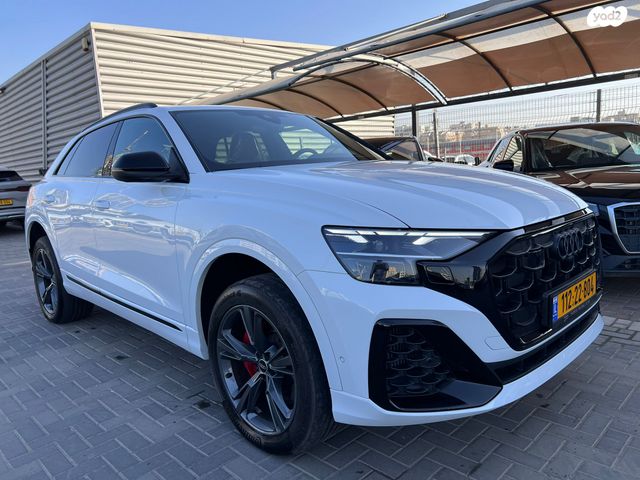 מודעת רכב אאודי Q8