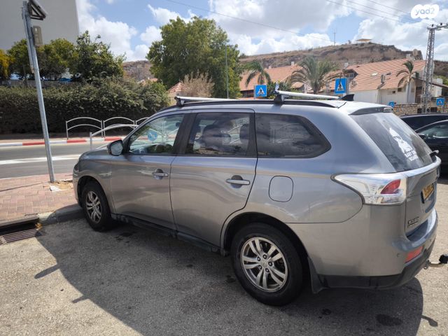 מודעת רכב מיצובישי אאוטלנדר