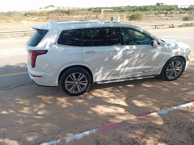 מודעת רכב קאדילק XT6