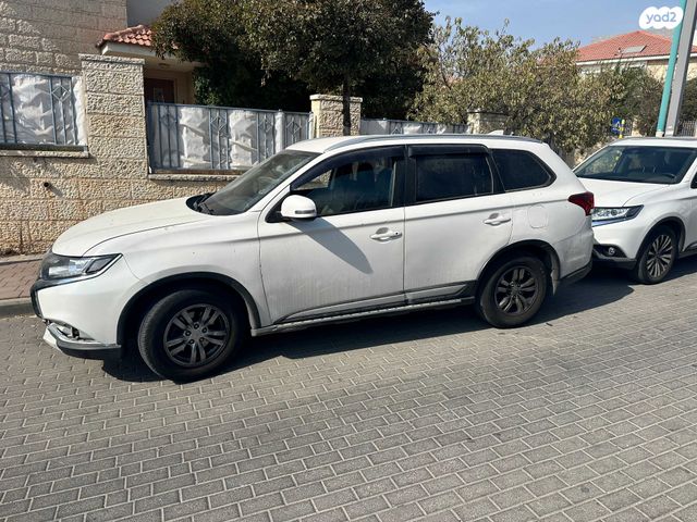 מודעת רכב מיצובישי אאוטלנדר