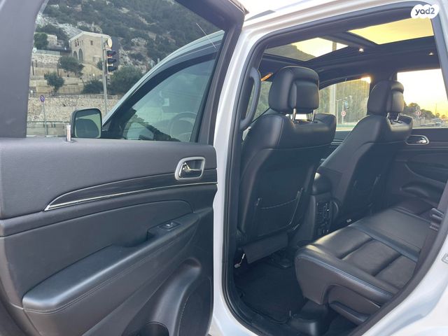 ג'יפ גרנד צ'ירוקי